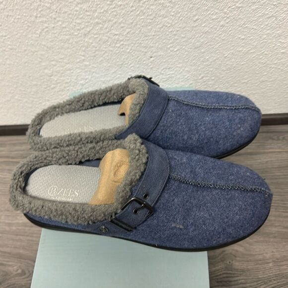 Bzees Eternity Clog - Picture 5 of 9